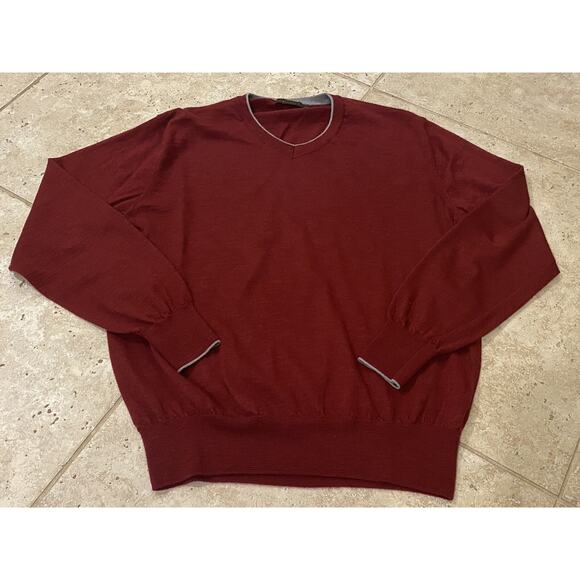 J Hilburn Mens Wool Cashmere Crewneck Long Sleeve Sweater Red Wine Crimson EUC - Picture 1 of 3